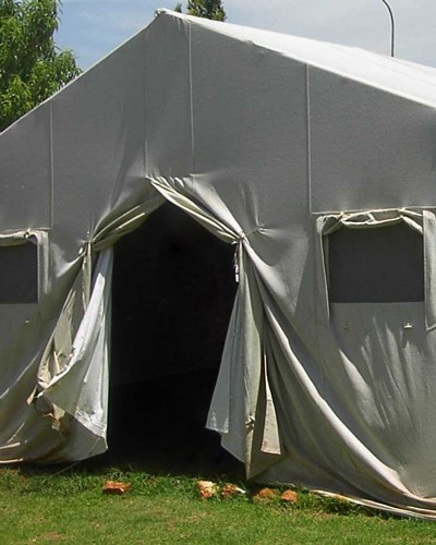 Изготавливаем солдатские палатки в Алёшках вместимостью <strong>до 70 человек</strong>